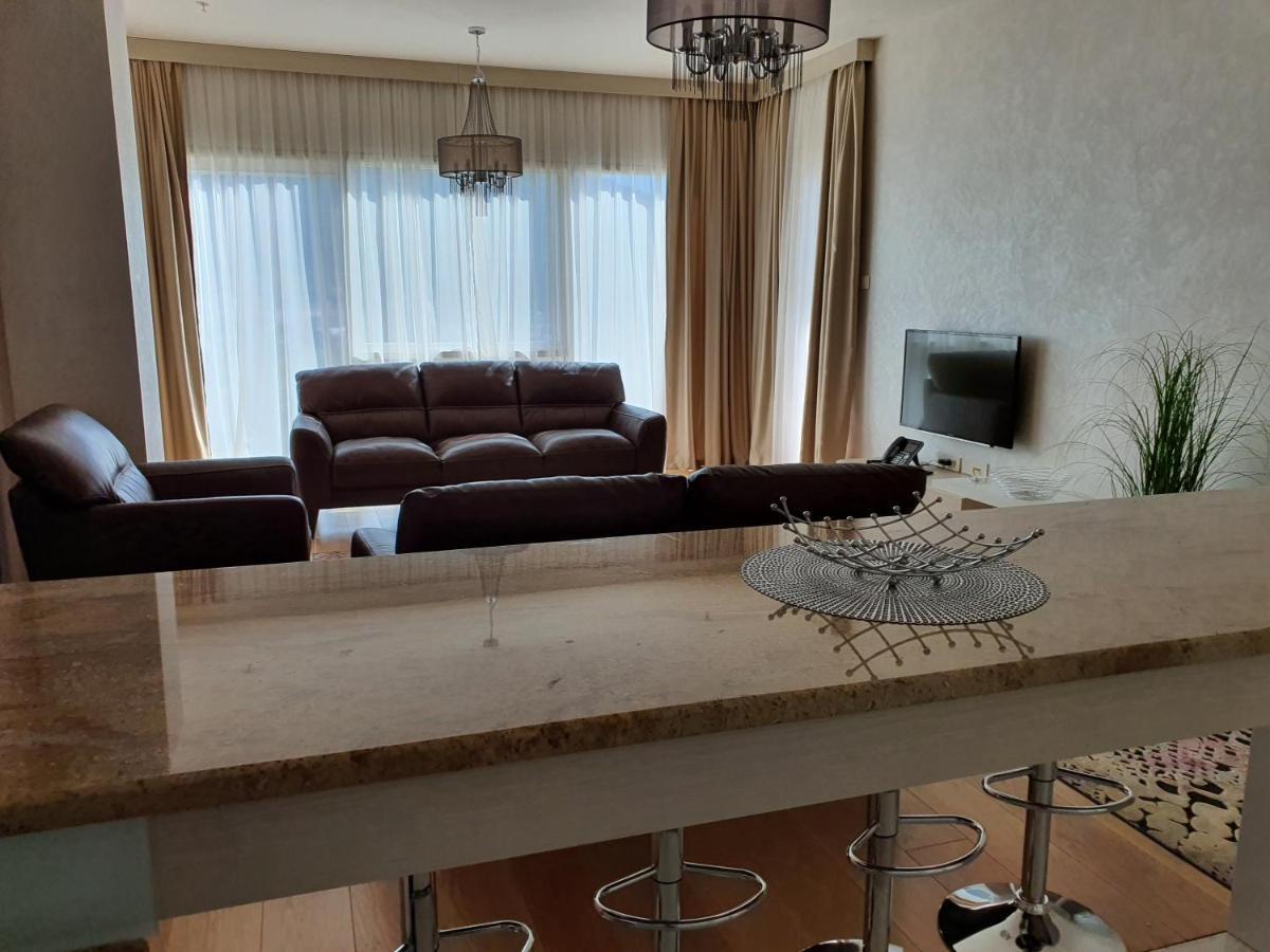 Apartman Lav Tre Canne Apartment Budva